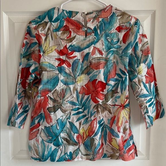 Floral Multicolor Blouse with Beaded Neckline - Picture 4 of 4